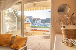 Agréable appartement et terrasse à 2 pas de la mer